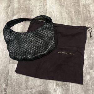 BOTTEGA VENETA Black Intrecciato Leather Woven Hobo Bag